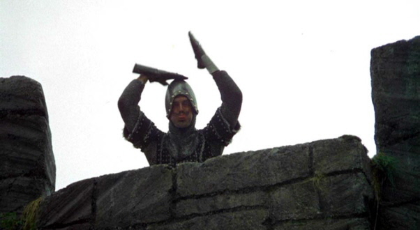Monty-Python-and-the-Holy-Grail-French-taunter.jpg